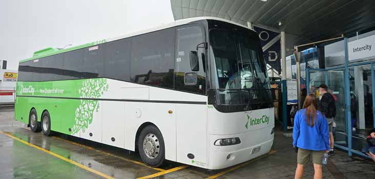 TraNZit Scania K420EB Kiwi 1040 Intercity